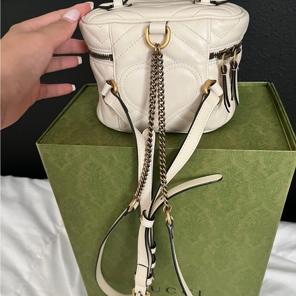 Authentic gucci mini backpack - Picture 2 of 4